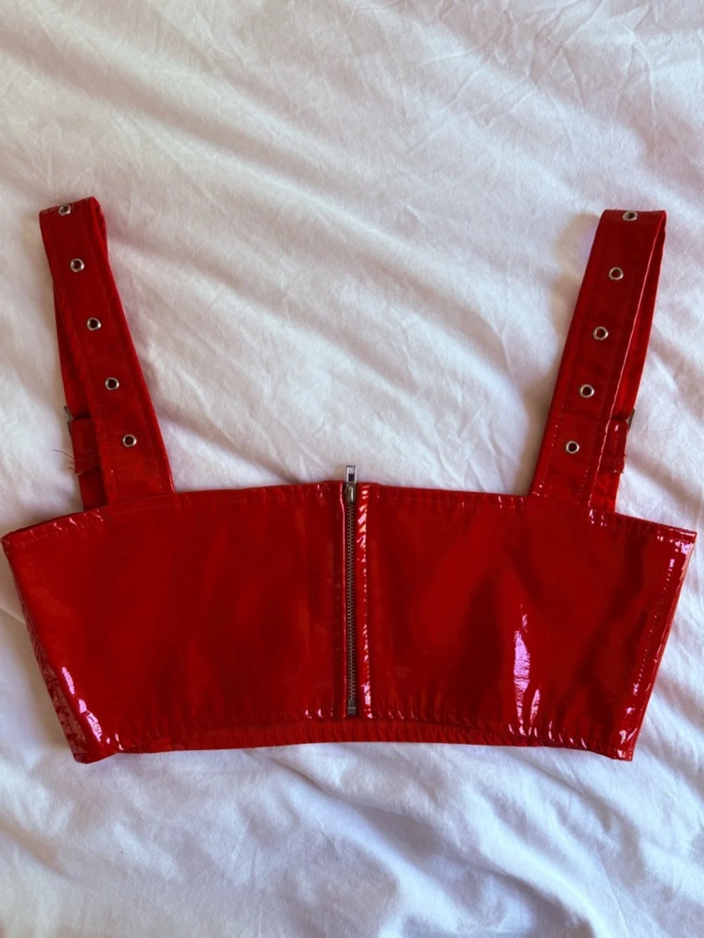 Red Patent Leather Corset Crop Top Buckle Strap Vinyl Bustier M - Picture 3 of 8